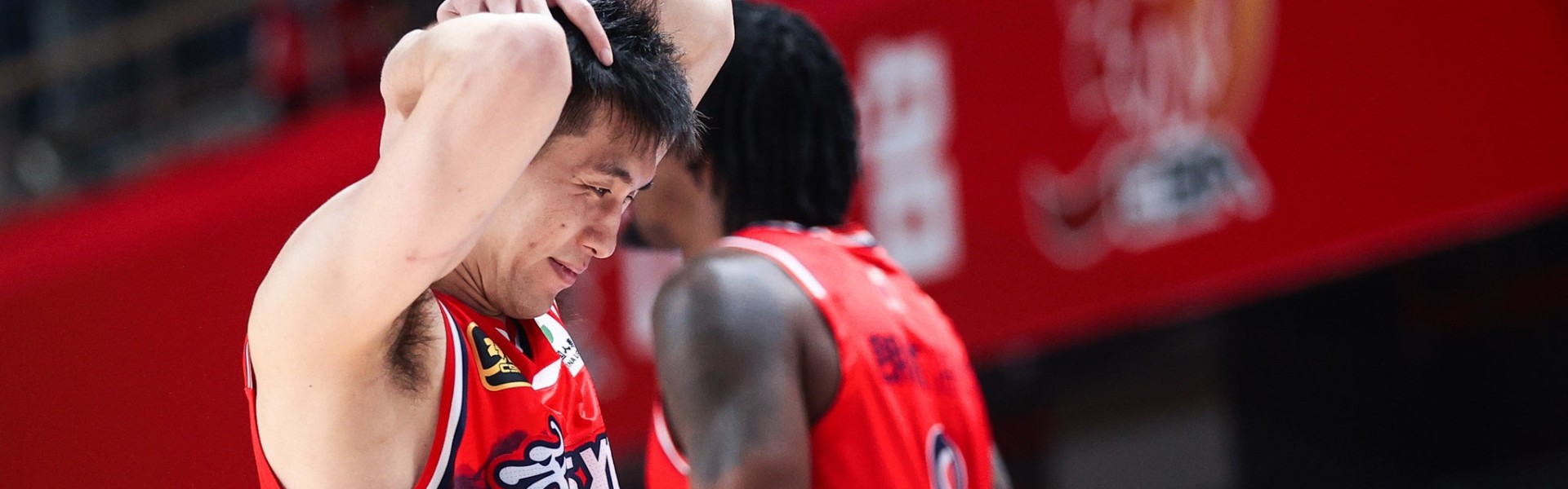 世界杯官方客户端下载-年龄加上以前的伤病史 不知道还能不能再看到郭艾伦重返CBA赛场