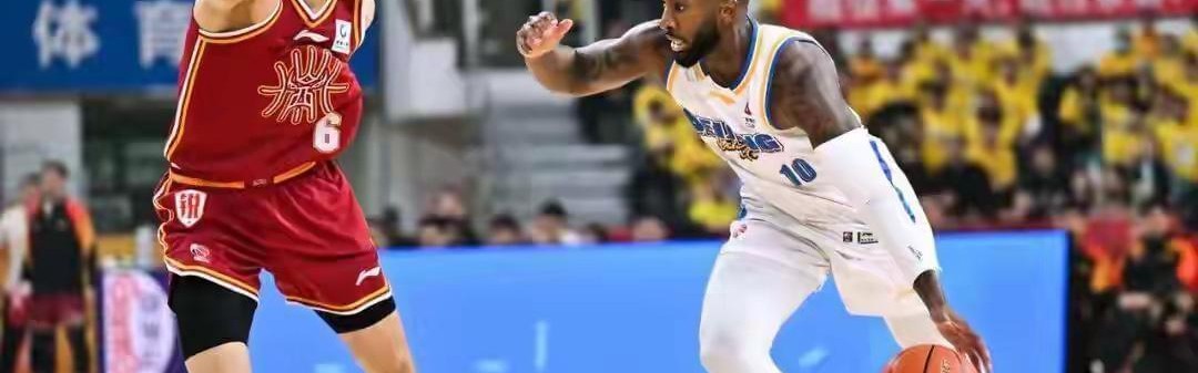 世界杯手机官网直播app下载入口-过分了！顶级强队输球输人，主场球迷向球员吐口水，CBA要重罚